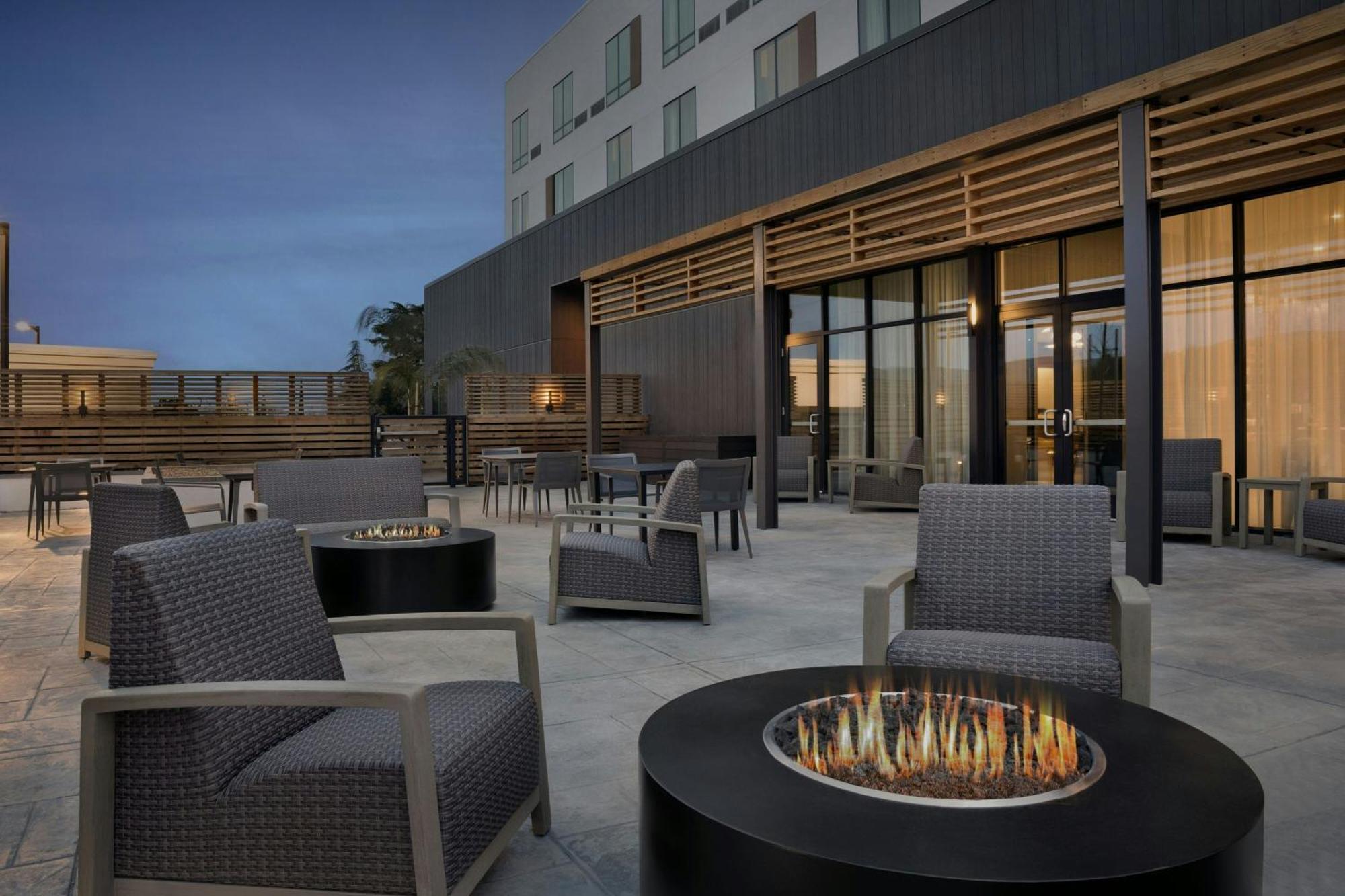 Courtyard By Marriott Antioch Pittsburg 호텔 외부 사진